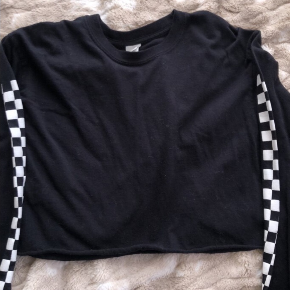 Shirts - Picture 6 of 8